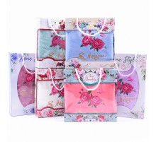 Набор полотенец из микрофибры Букет роз на 8 Марта А-В-С-F-180 в коробке Л