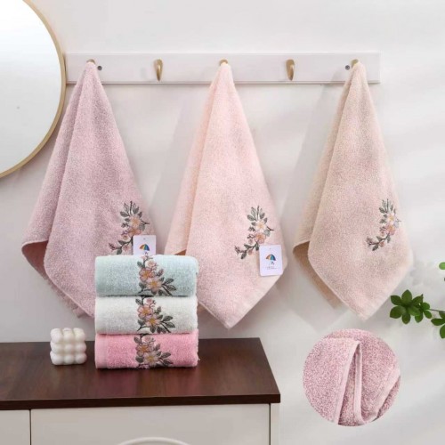 Набор полотенец  махровое 10041155 в сумочке Р+Р