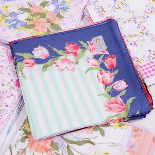 Платки носовые женские батистовые 40*40